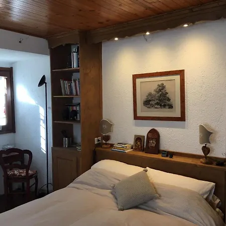 Apartment In Derby La Salle Ground Floor *