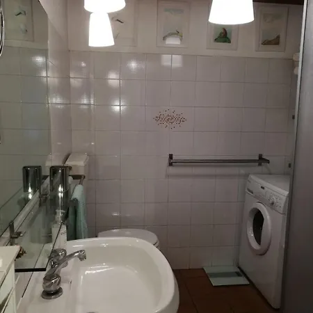 Apartament In Derby La Salle Ground Floor