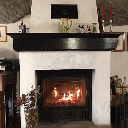 In Derby La Salle Ground Floor Apartament *